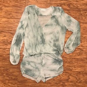 NWOT-Two Piece Vici Set